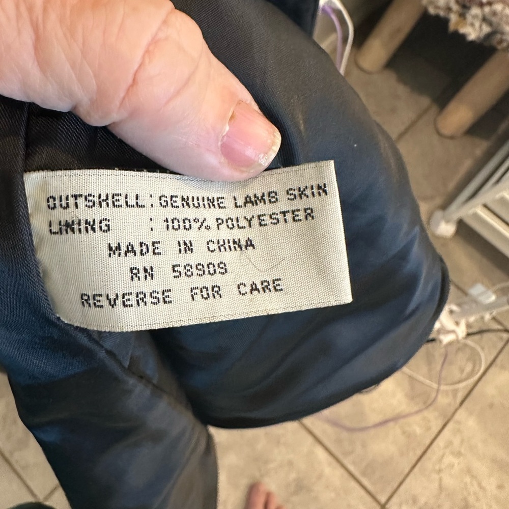 Preston & York Black Leather Jacket - Picture 5 of 14